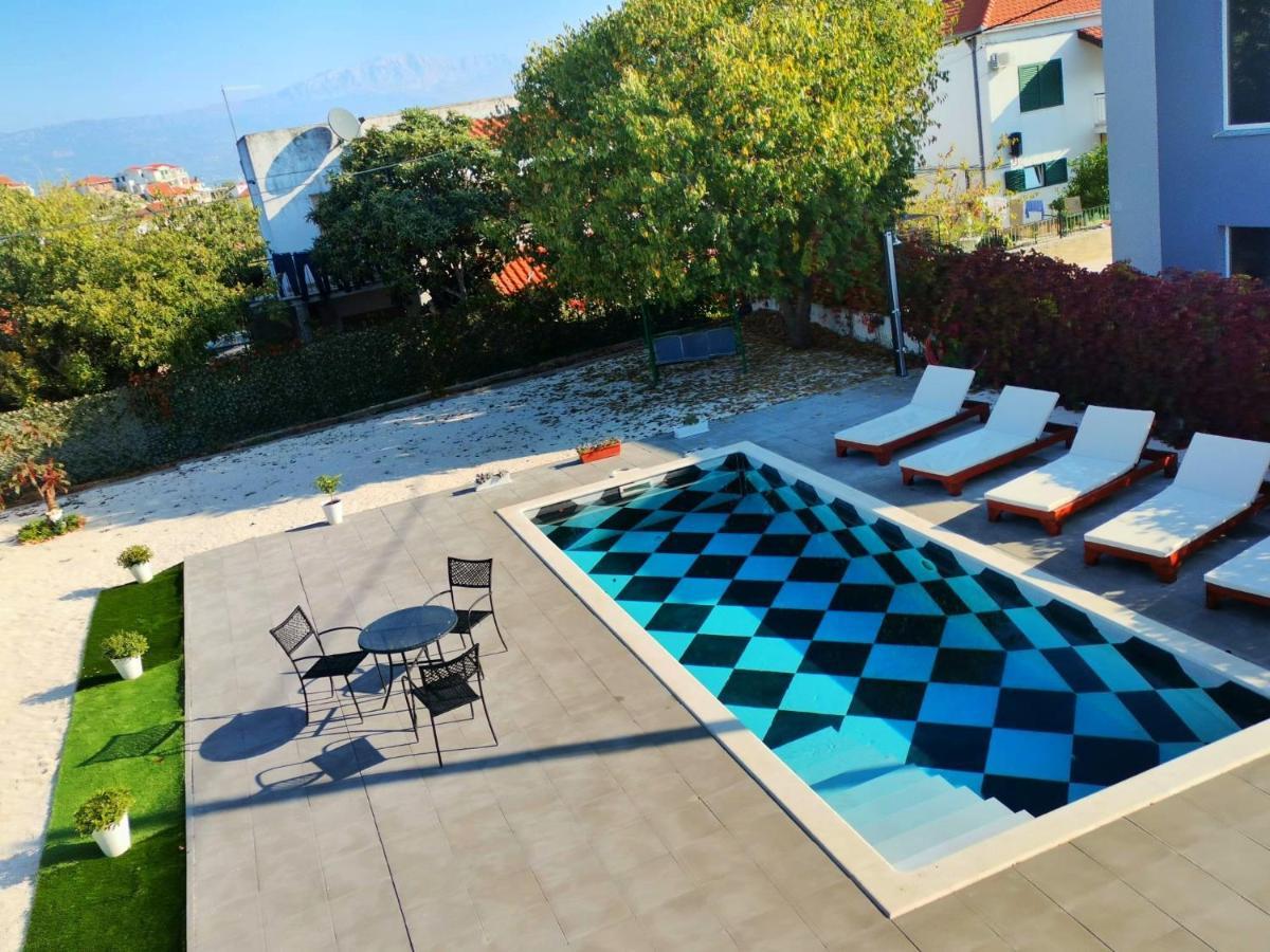 Holiday Home Nino With Amazing Swimming Pool Слатине Екстериор снимка