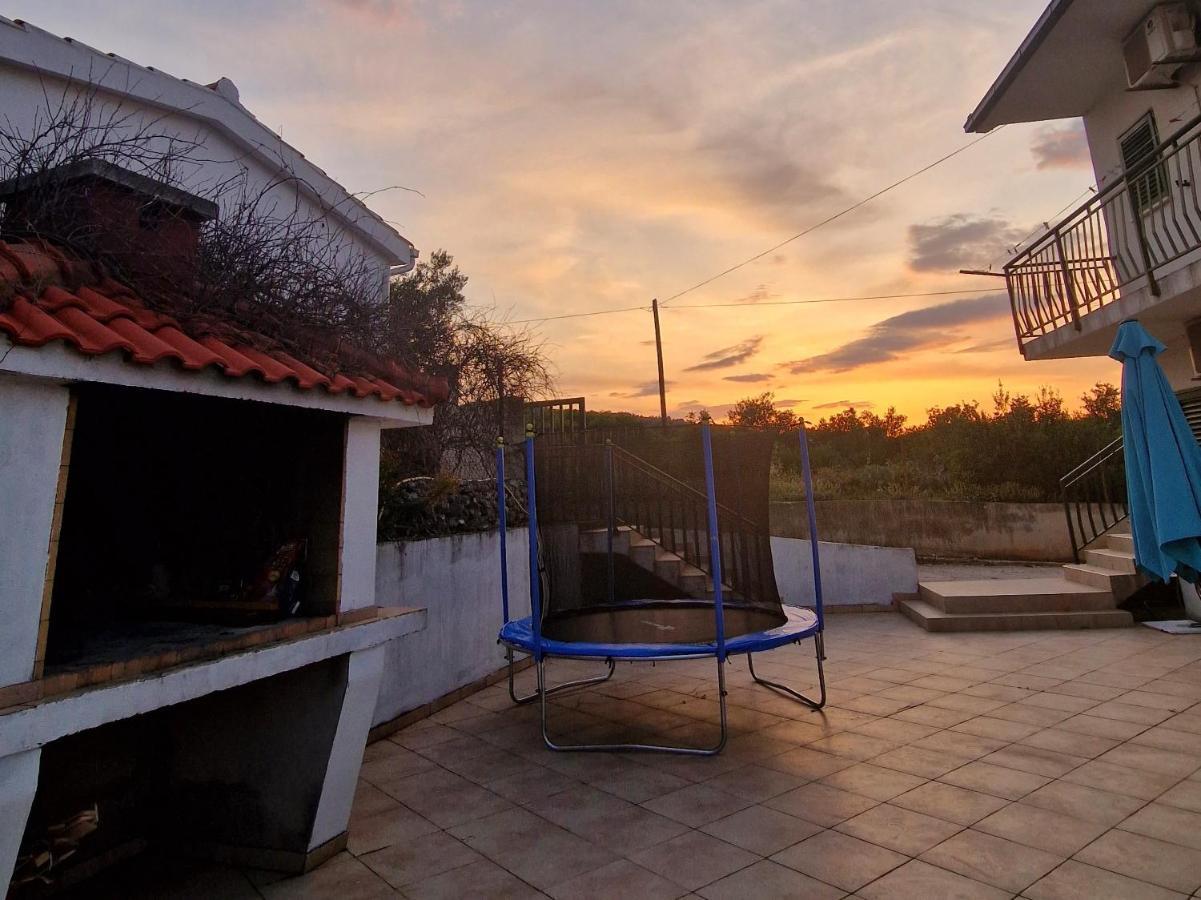 Holiday Home Nino With Amazing Swimming Pool Слатине Екстериор снимка