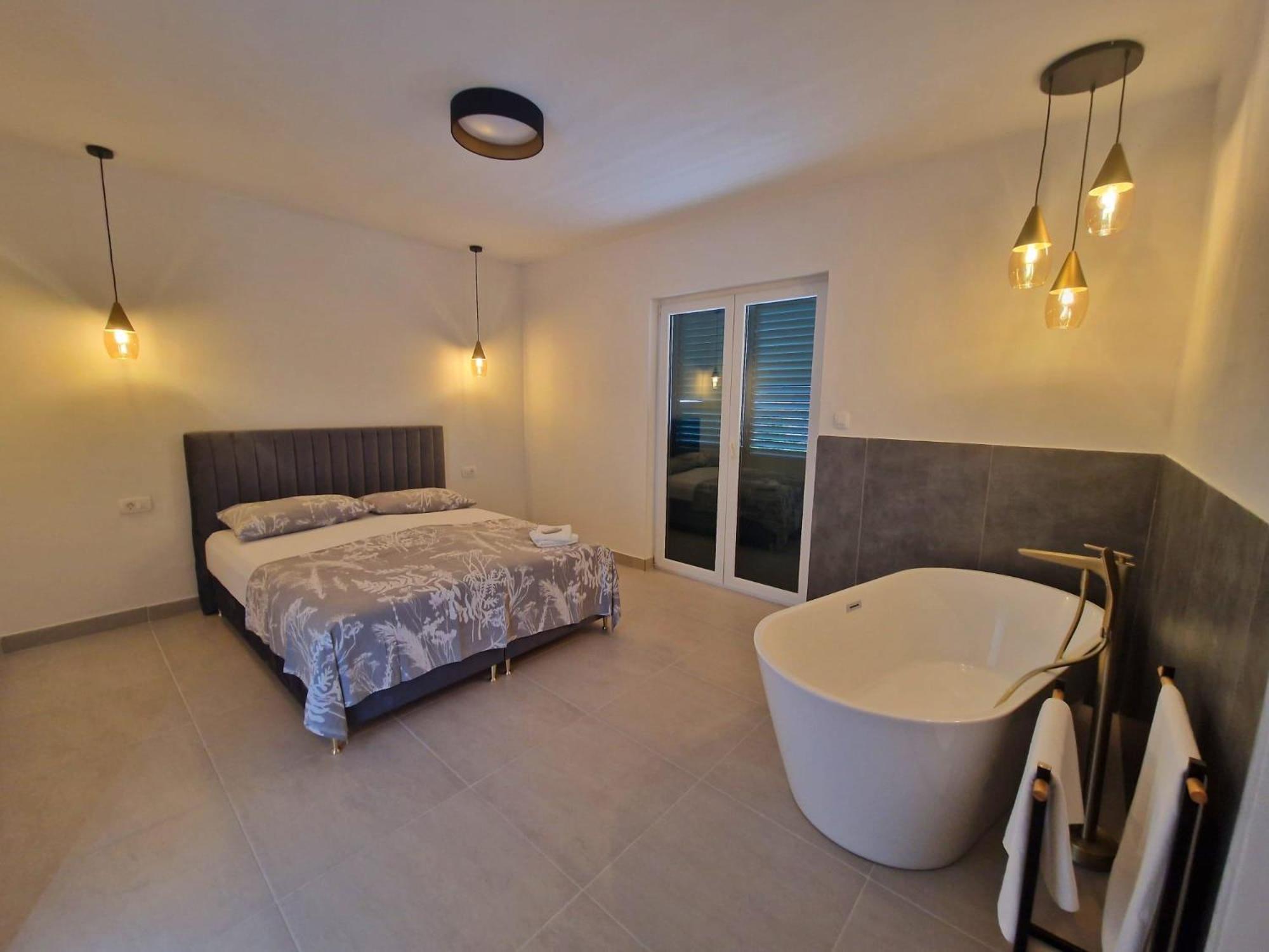 Holiday Home Nino With Amazing Swimming Pool Слатине Екстериор снимка